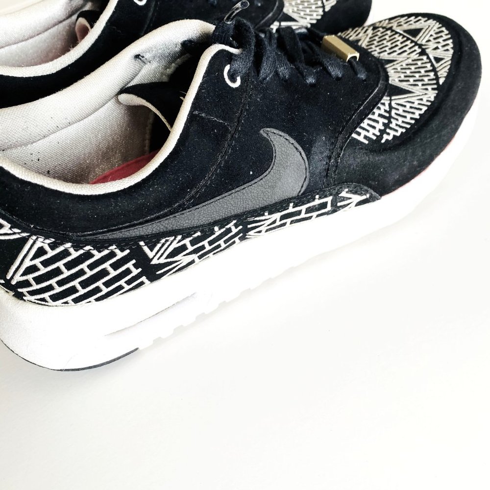 Nike Black White Patterned Shoes / Sneakers size 7 - Picture 3 of 6